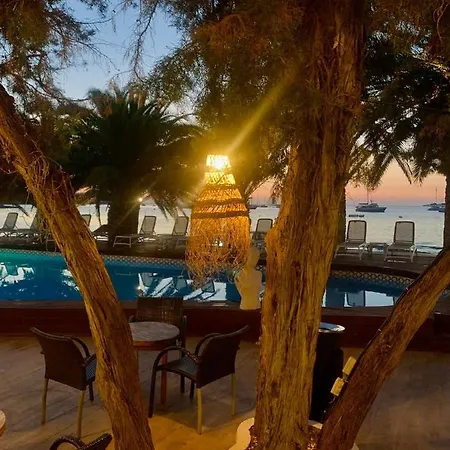 Tagomago Hotel 3*