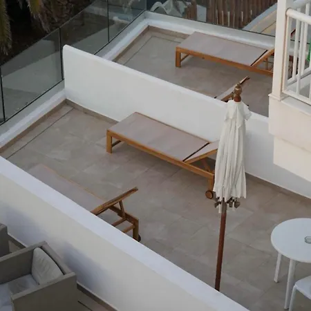 Tagomago Hotel 3*